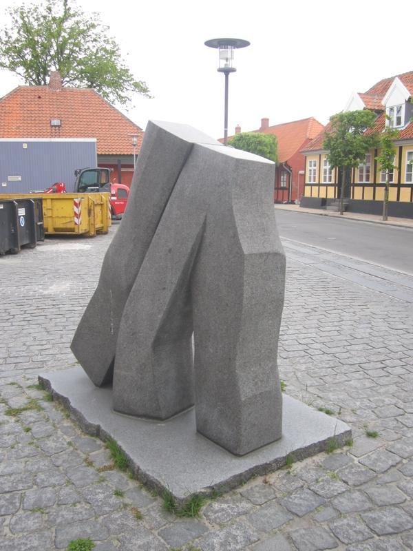 Værket på dets placering ved Søndergade 14. Foto: Julie Damgaard Nielsen.