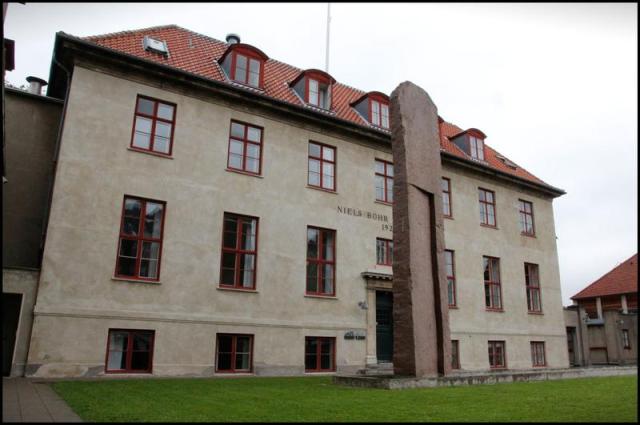 Værket i 2012. Tilsendt af Niels Bohr Instituttet. Foto: Ola J. Joensen. 